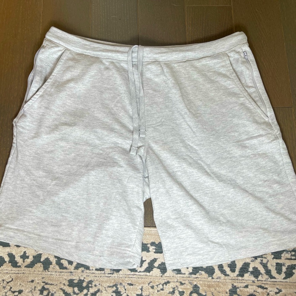 Eddie Bauer Grey Sweat Shorts size XL